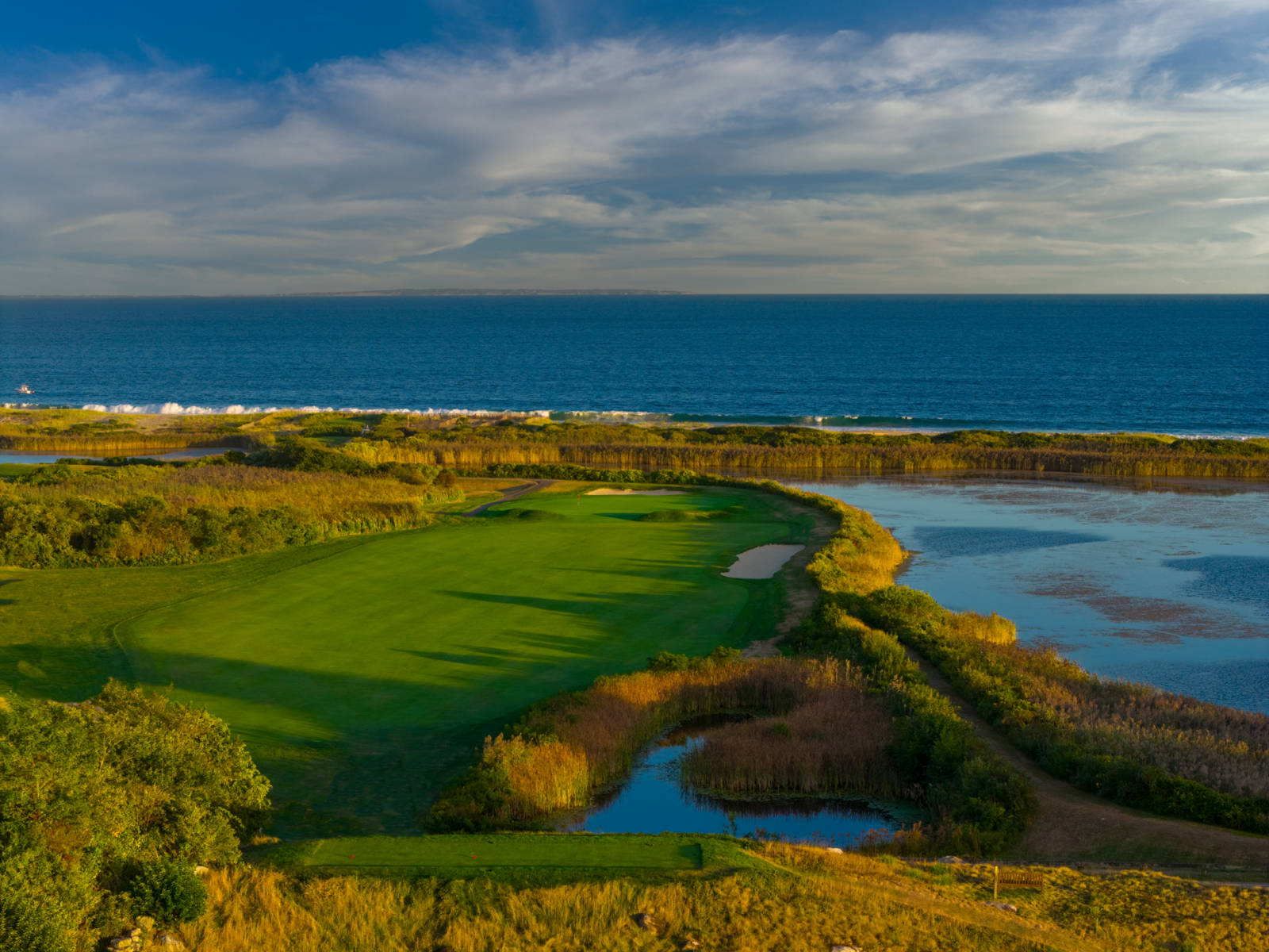 © Laurence Casey Lambrecht