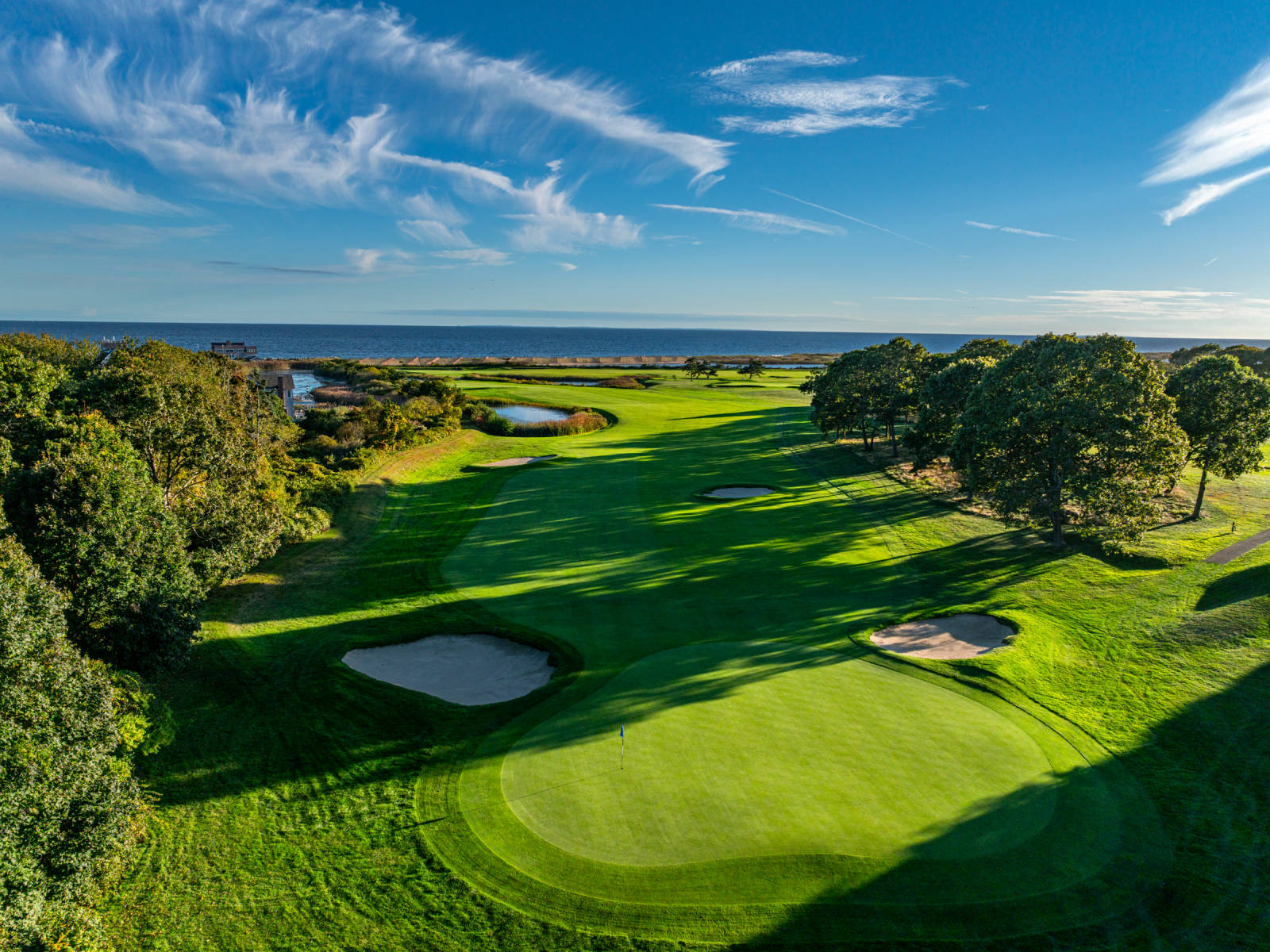 © Laurence Casey Lambrecht